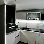 Altstadt Apartment *